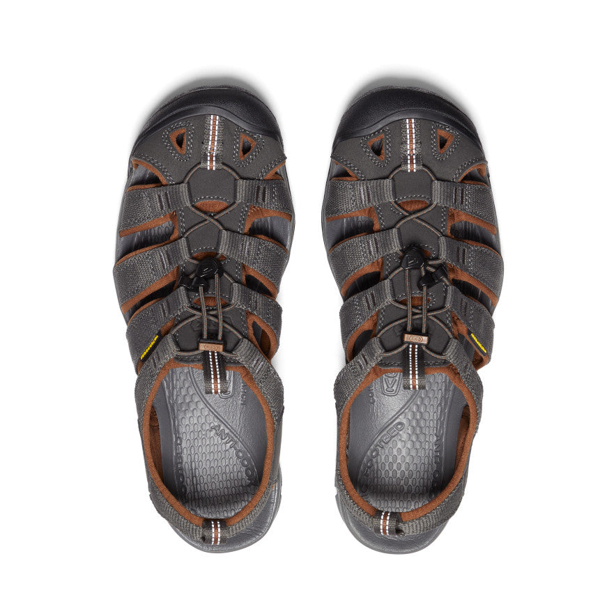 Grey Brown Men Keen Clearwater CNX Sandals | GOS4310CP